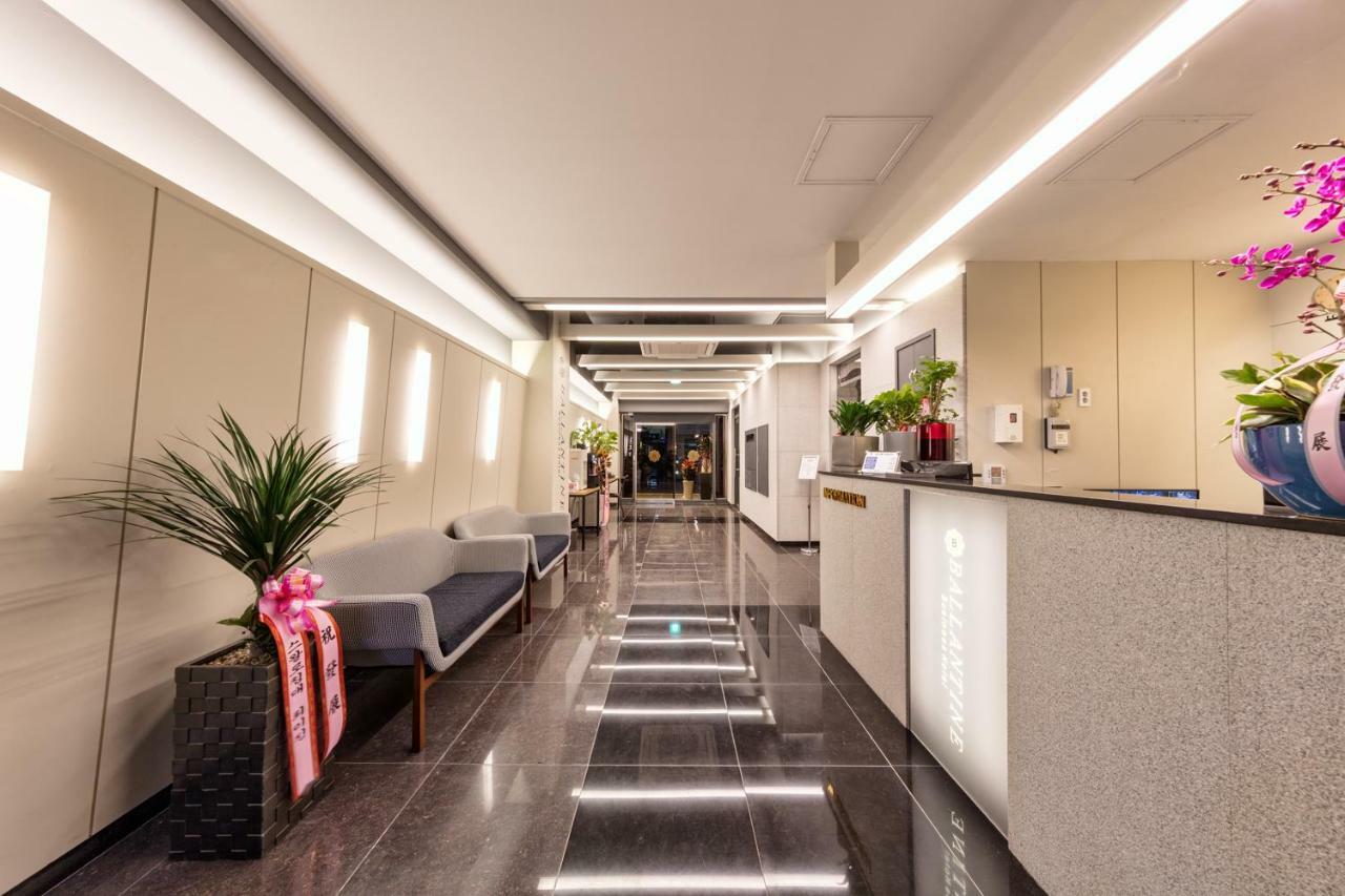 Ballantine Business Hotel Gwangju Metropolitan City Esterno foto