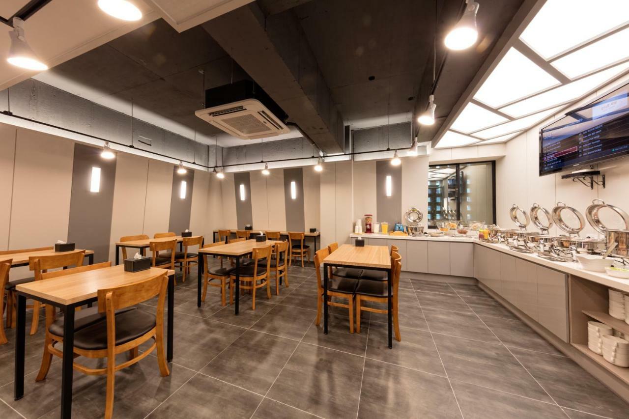 Ballantine Business Hotel Gwangju Metropolitan City Esterno foto